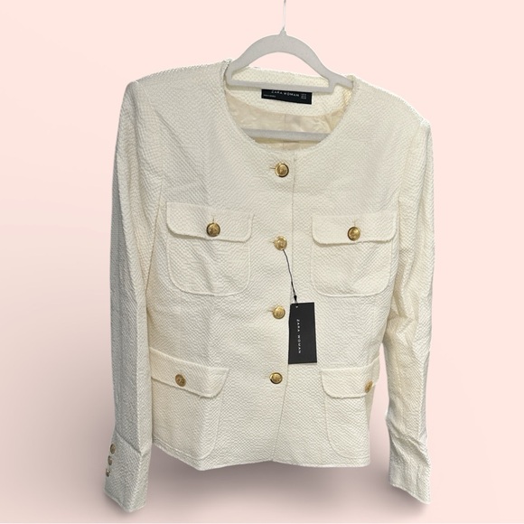 Zara Jackets & Blazers - Zara Woman light jacket XL.